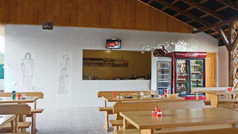 Gloriya Hotel Lidzava Buitenkant foto